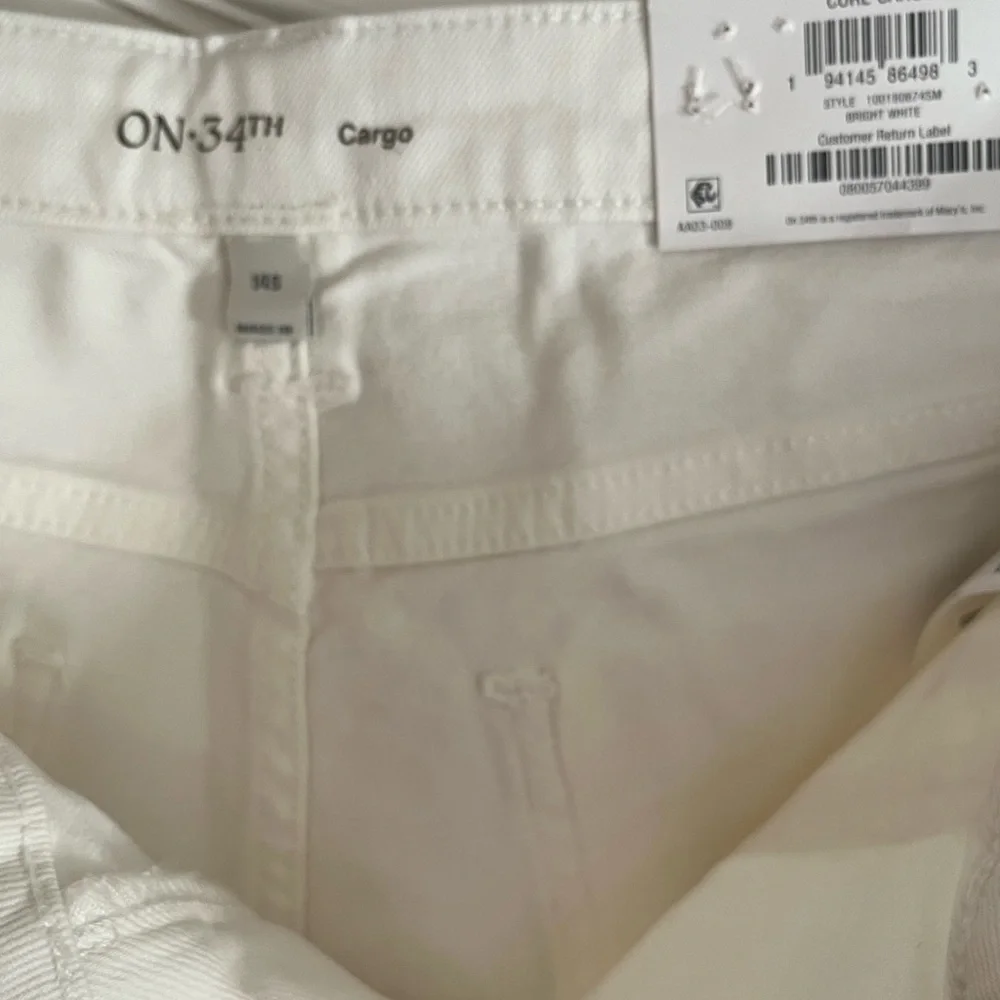SALE $9 White Flare & Wide Leg Jeans brand new - Picture 4 of 8